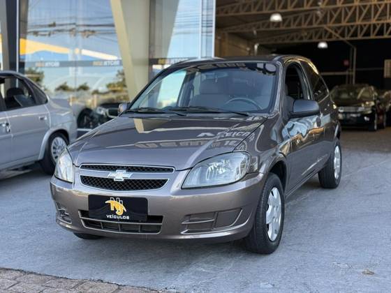 CHEVROLET CELTA 1.0 MPFI LS 8V FLEX 2P MANUAL CHEVROLET CELTA 1.0 MPFI LS 8V FLEX 2P MANUAL